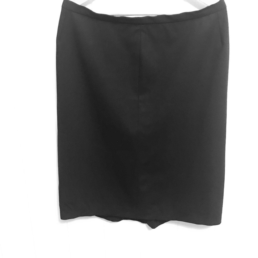 BCBG pencil skirt